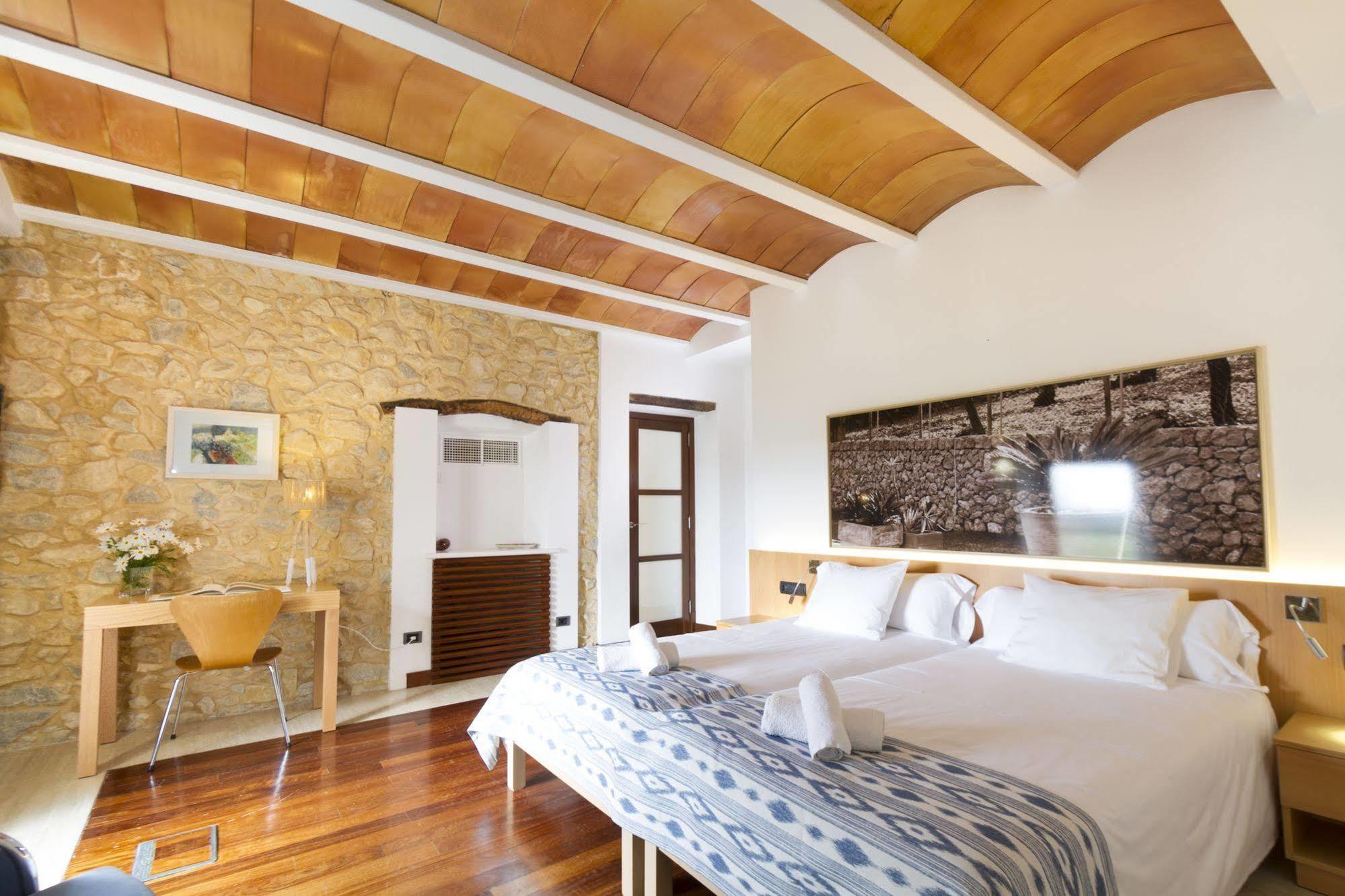 Can Cota Boutique - Turismo De Interior Selva  Ngoại thất bức ảnh